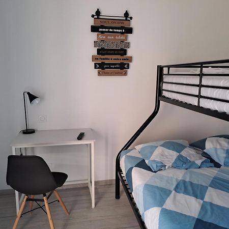Chambres D'Hotes Chateau Pierre De Montignac Civrac-en-Médoc Kültér fotó
